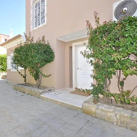 Beautiful Located Less Than Five Minutes Walk From The Old Village Villa *