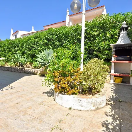 Villa Beautiful Located Less Than Five Minutes Walk From The Old Village *